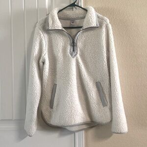 TE VERDE WHITE QUARTER-ZIP PULLOVER SHERPA SWEATER- SIZE M🤍